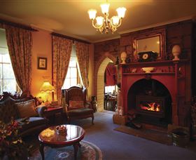 Oatlands Lodge Colonial Accommodation - Sydney 4u 0