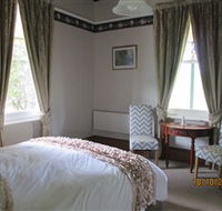 Cygnet's Secret Garden - Boutique Bed and Breakfast - Sydney 4u