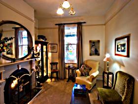 Merre Bes - Accommodation Sydney 3