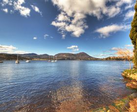 Waterside Accommodation - Derwent Vista - Accommodation Sydney 5