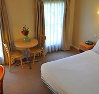 Glen Inn Motel  Apartments - Accommodation Sydney