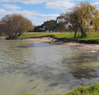 Kangaroo Lake Caravan Park - Sydney 4u