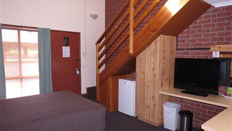 AAT 28 Goldsmith Hotel - Accommodation Sydney 7