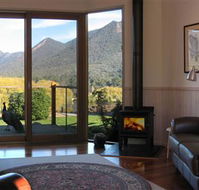 Cathedral Valley Farm - Sydney 4u