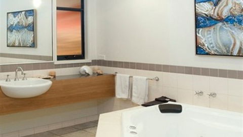 Aireys Inlet Getaway Resort - Accommodation Sydney 6