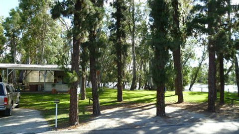 Barham Caravan & Tourist Park - Sydney 4u 0