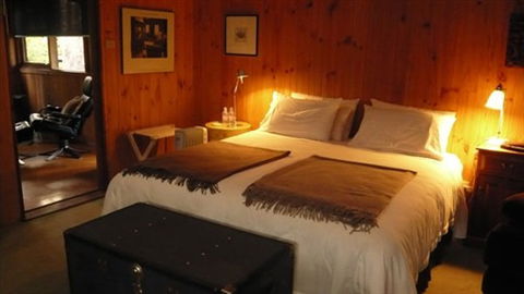 Braeside Mount Macedon Country Retreat And Bed & Breakfast - Sydney 4u 1