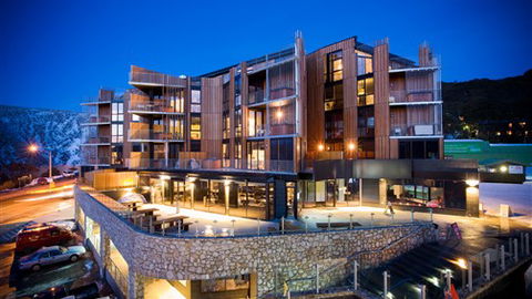 QT Falls Creek Resort - Sydney 4u 0
