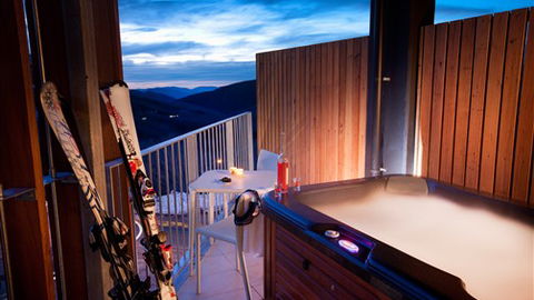 QT Falls Creek Resort - Sydney 4u 6