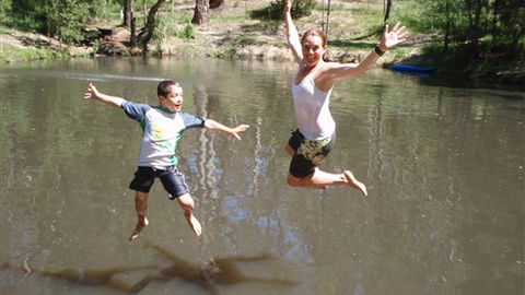 Buller Basecamp Retreat - Sydney 4u 5