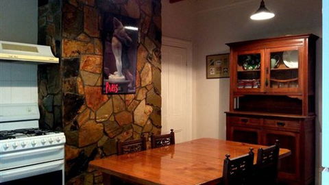 Annadale House - Sydney 4u 1