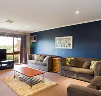 Raydon Court - Sydney 4u