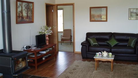 Hawksview At Mafeking - Sydney 4u 1