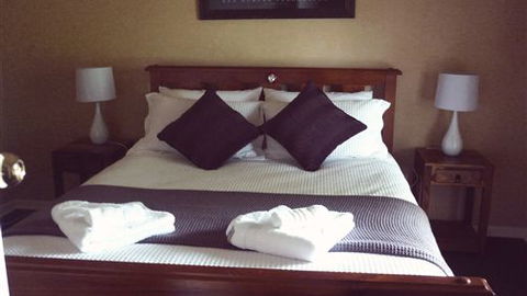 Amelda's Towerhill - Sydney 4u 4
