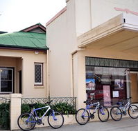 The Glen Bakery - Sydney 4u