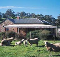 Amanda Stichbury Cottage - Sydney 4u