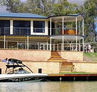 Cascades on the River - Sydney 4u