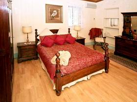 Karinga Park Coach House - Accommodation Sydney 0