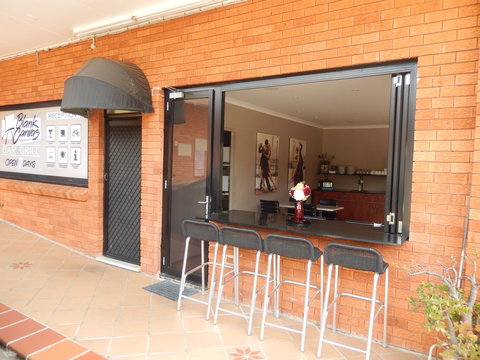 3 Sisters Motel & Cottage - Accommodation Sydney 4