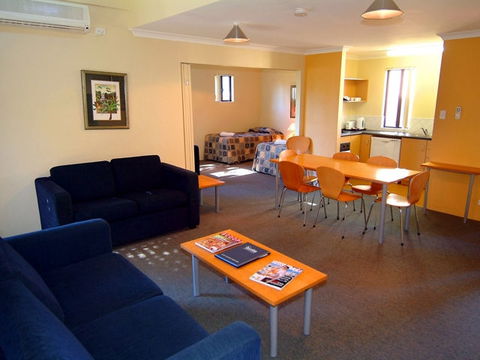 Amalfi Resort - Accommodation Sydney 0