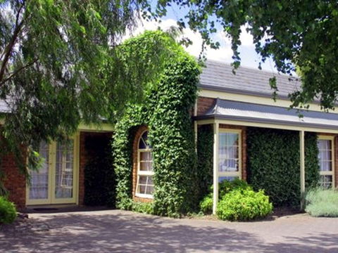 Arkana Motor Inn & Terrace Apartments - Sydney 4u 1