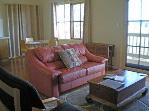 Balingup Vista Chalets - Accommodation Sydney 0