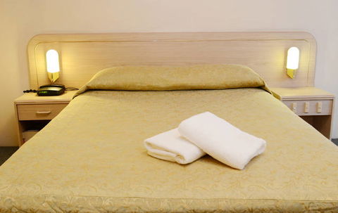 Motel 10 - Accommodation Sydney 1