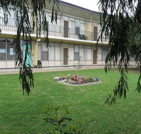 Capri Lodge Apartments - Sydney 4u