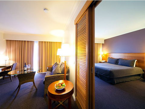 Century Inn - Sydney 4u 4
