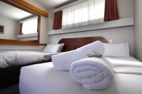 City View Motel ( Hobart) - Accommodation Sydney 0