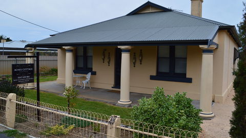 Agnes Cottage Bed And Breakfast - Sydney 4u 4