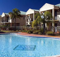 Country Comfort inter City Hotel  Apartments - Accommodation Sydney