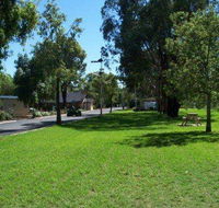 Cowra Holiday Park - Accommodation Sydney