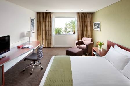 Crown Promenade Perth - Sydney 4u 2