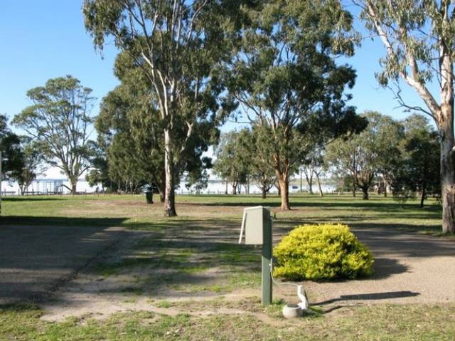 Eagle Point VIC Accommodation Sydney