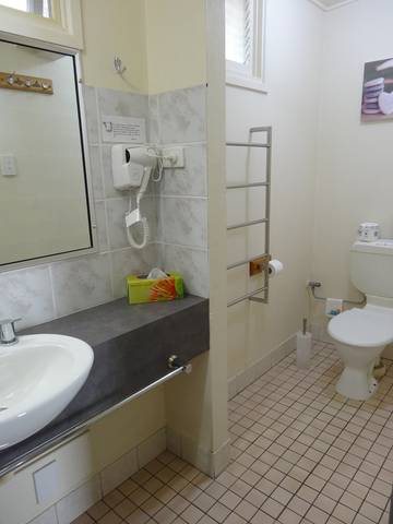 Gin Gin Central Motel - Accommodation Sydney 3