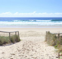 Golden Riviera Beach Resort - Accommodation Sydney