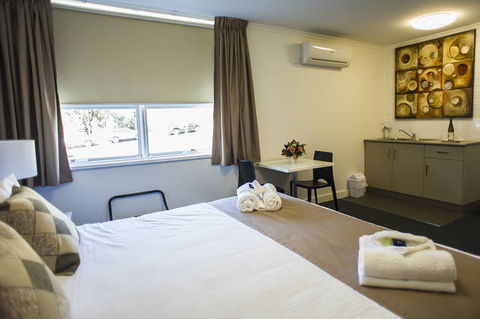 Hotel Gracelands - Accommodation Sydney 1
