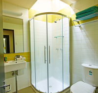 Kakadu Crocodile Hotel - Sydney 4u