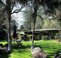 Kentia Holiday Accommodations - Sydney 4u
