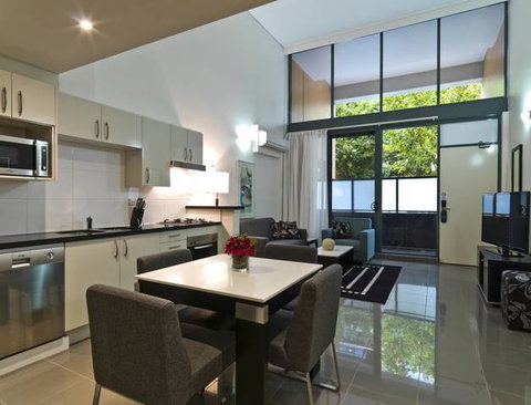 Meriton Serviced Apartments Danks Street, Waterloo - Sydney Resort 1