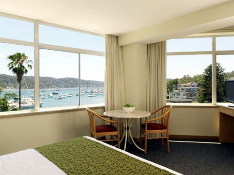 Newport Mirage Hotel - Accommodation Sydney 0