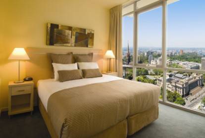 Oaks On Lonsdale - Accommodation Sydney 0