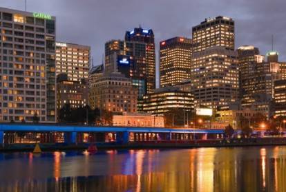 Oaks On Lonsdale - Accommodation Sydney 4