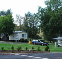 Poplar Caravan Park - Sydney 4u