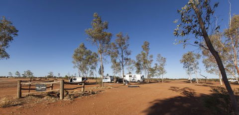 Curtin Springs Wayside Inn - Sydney 4u 13