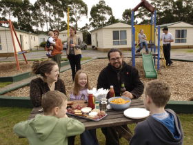 Discovery Holiday Parks  Strahan Cosy Cabins - Accommodation Sydney 3