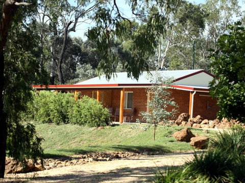 Rubyvale Motel & Holiday Units - Accommodation Sydney 2