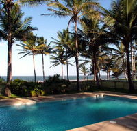 Sarina Beach Motel - Accommodation Sydney