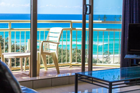 Seacrest Apartments - Accommodation Sydney 4